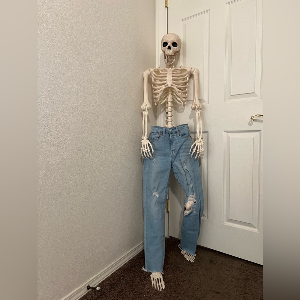 Levi’s, Wedgie straight size 24